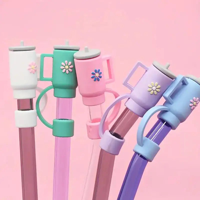 Cute silicone straw toppers that keep your drink dust-free, spill-proof & fun! Available in 1–6 pcs sets.